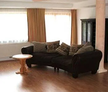 Aparthotel Kratzerwirt Neustift im Stubaital