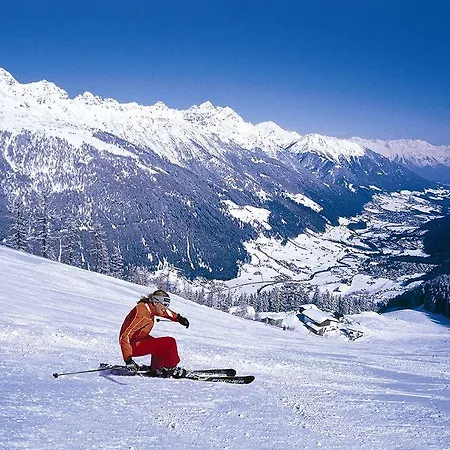 Kratzerwirt Aparthotel Neustift im Stubaital