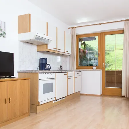 Apartmanhotel Kratzerwirt Neustift im Stubaital