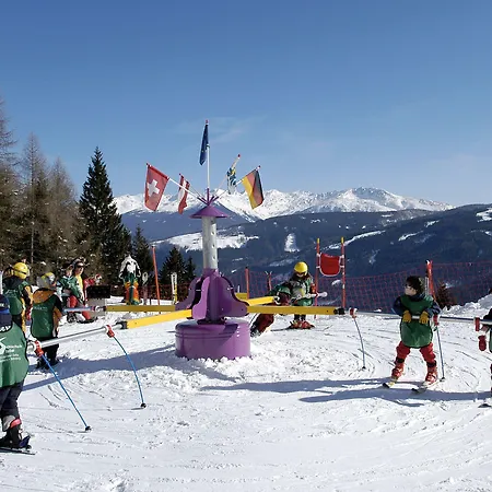 Kratzerwirt Apartmanhotel Neustift im Stubaital